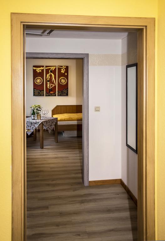 Апартаменты Boardinghouse Remchingen Baan Arun Экстерьер фото